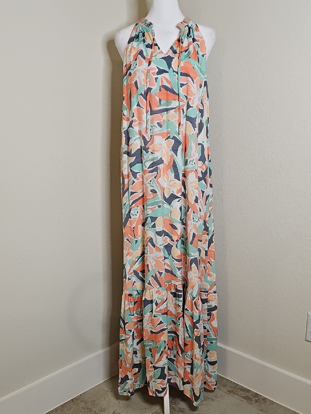 Nine West Floral Halter Sleeveless Maxi Dress Sz M